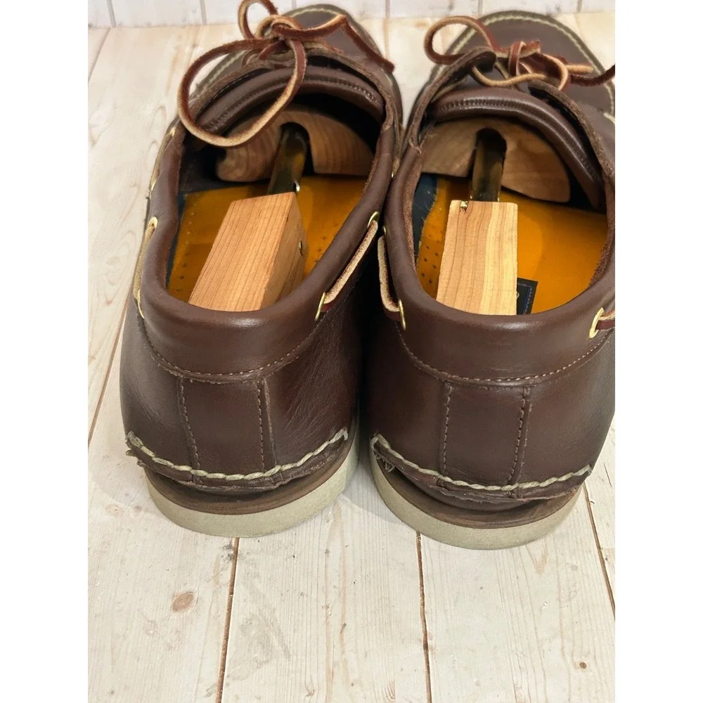 Timberland  Classic  Men's Size 15M Brown All Leather 2 Eye Boat Shoes 5880143